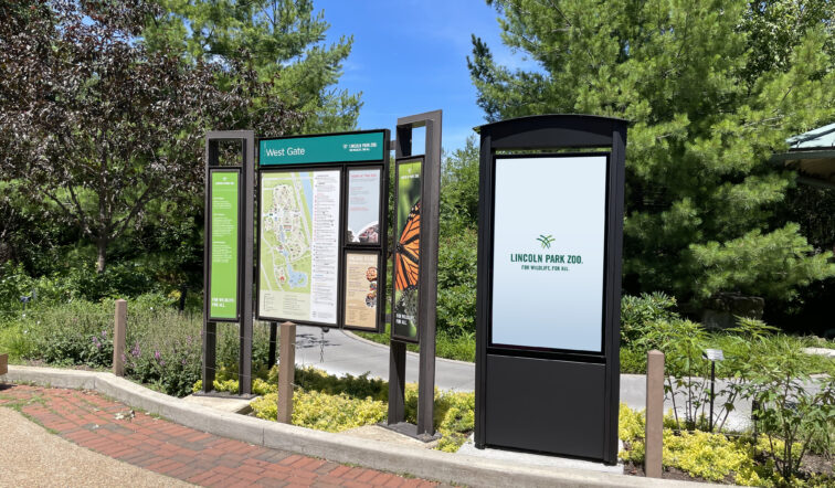 Lincoln Park Zoo digital signage by BrightSign and Peerless-AV
